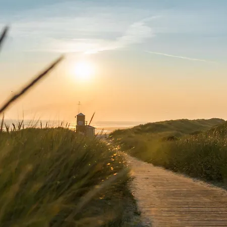 Strandhaus 4 Eg Apartman
